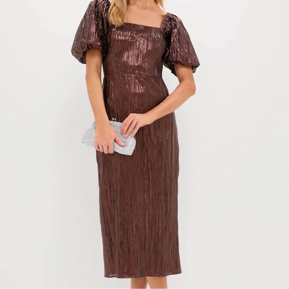 Tuckernuck Hyacinth House Bronze Metallic Plisse Gladys Puff
Sleeve Midi Dress